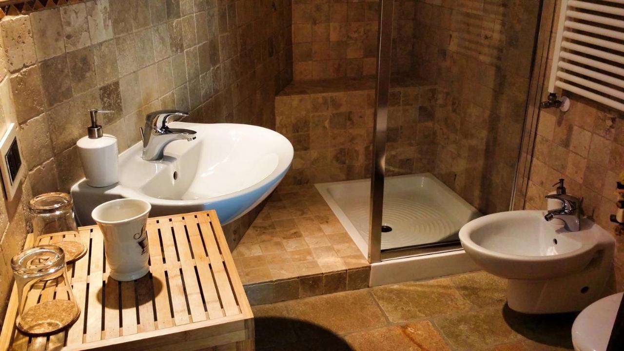 Le Renard D'Introd Bed & Breakfast Bagian luar foto