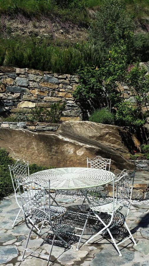 Le Renard D'Introd Bed & Breakfast Bagian luar foto